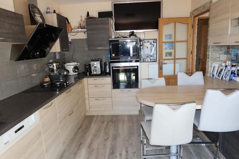 Maison traditionnelle - 130 m² - 6 pièces