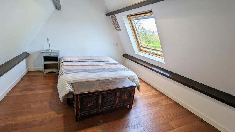 Maison - 200 m² - 7 pièces