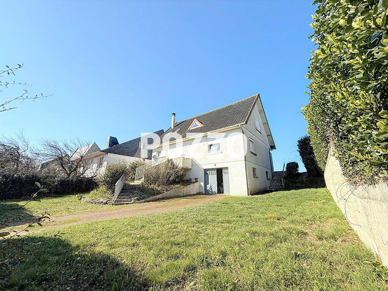 Maison - 142 m² - 6 pièces