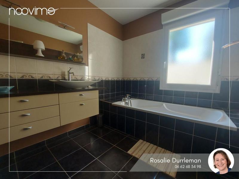 Maison - 92 m² - 4 pièces