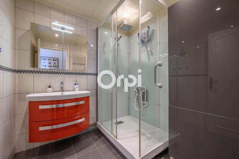 Appartement - 95 m² - 3 pièces