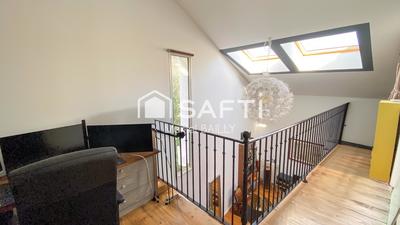 Maison - 95 m² - 4 pièces