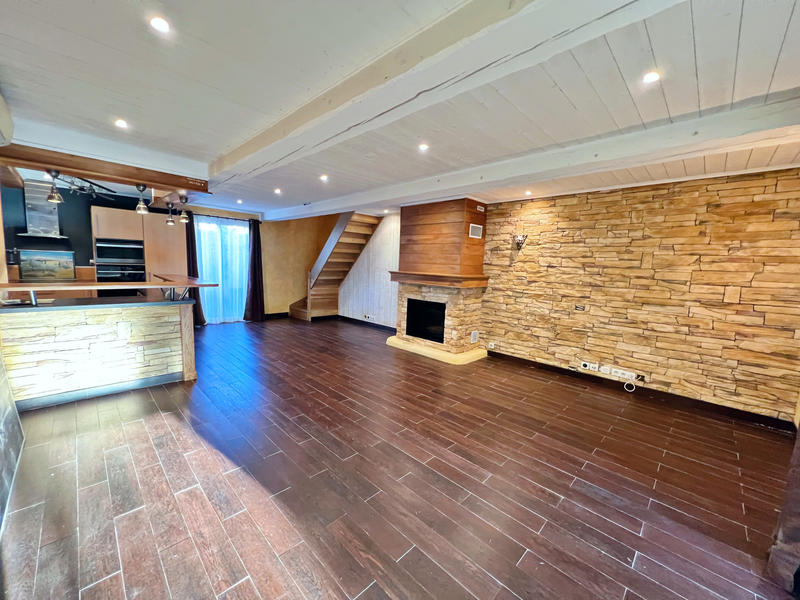 Maison - 88 m² - 3 pièces