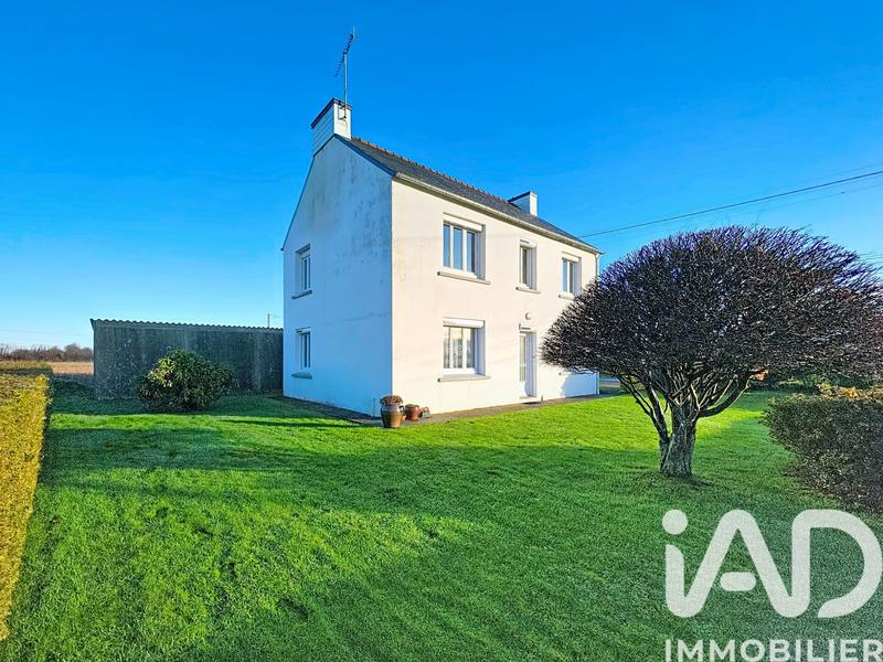 Maison - 96 m² - 5 pièces