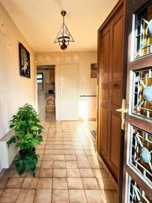 Maison traditionnelle - 113 m² - 5 pièces