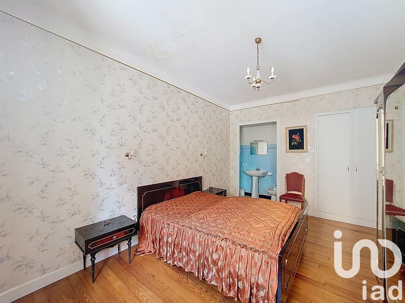 Maison de ville - 200 m² - 7 pièces