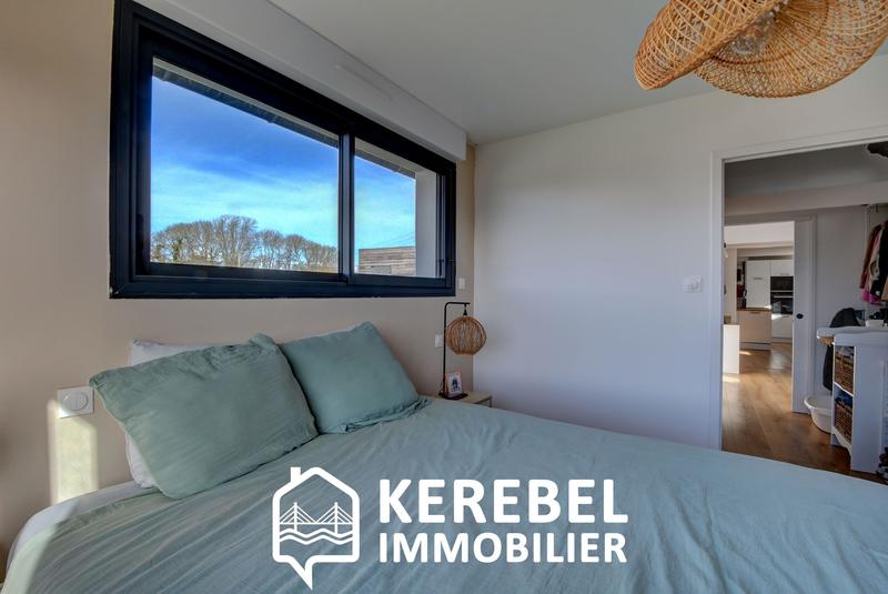 Maison - 99 m² - 5 pièces