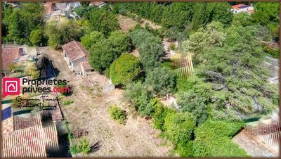 Terrain constructible - 1 512 m²