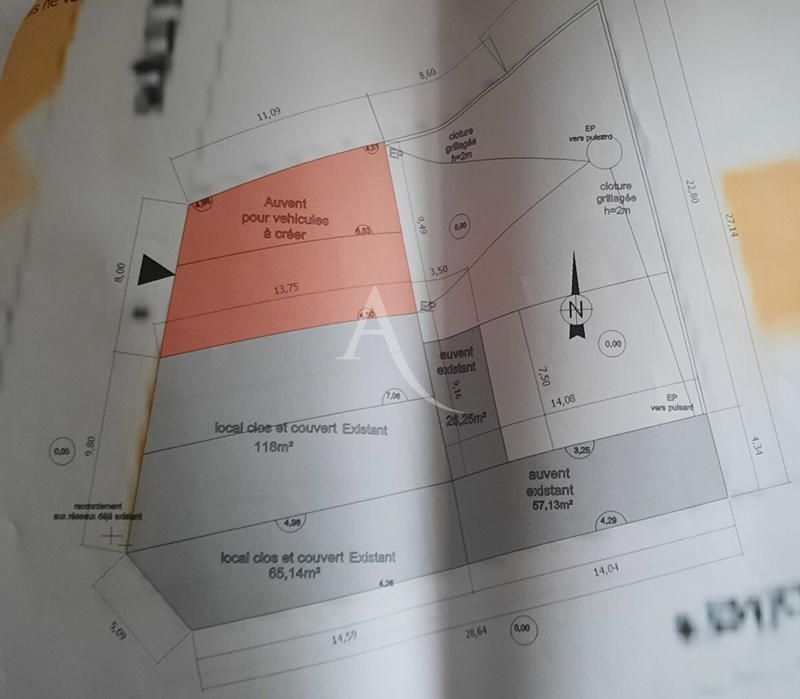 Local d'activité / Entrepôt - 300 m²