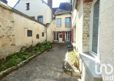 Maison de ville - 170 m² - 8 pièces