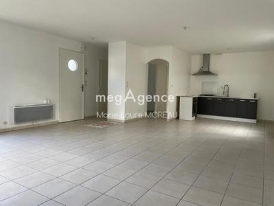 Maison - 79 m² - 3 pièces