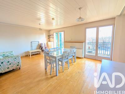 Appartement - 82 m² - 4 pièces