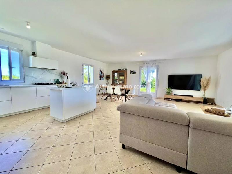 Maison - 126 m² - 5 pièces