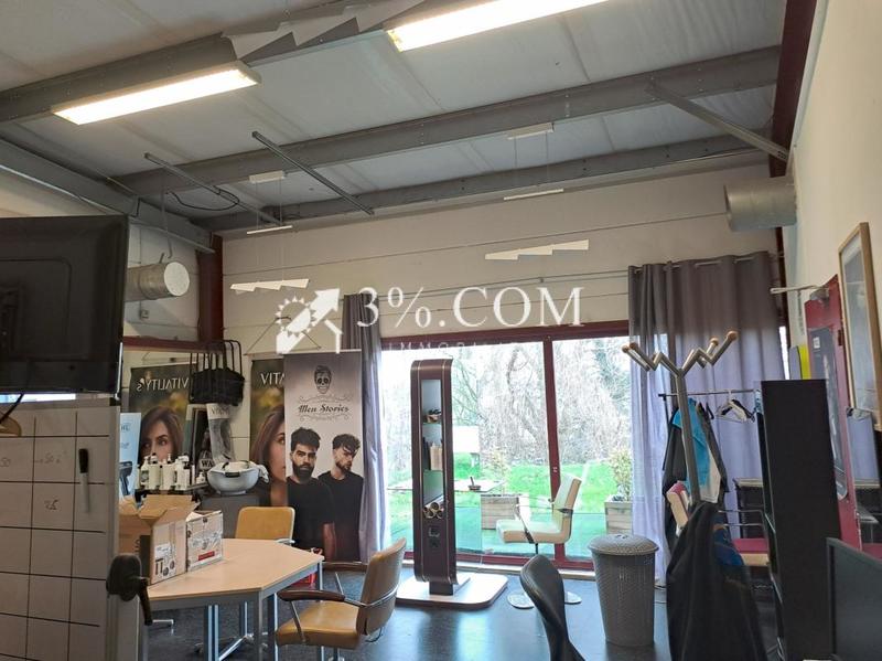 Local commercial - 385 m²