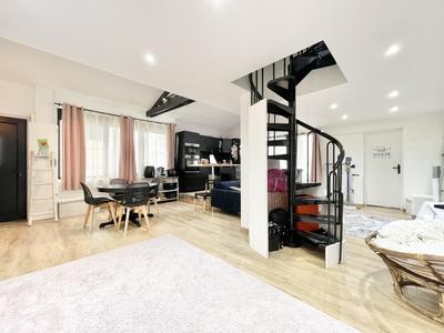 Maison - 89 m² - 3 pièces