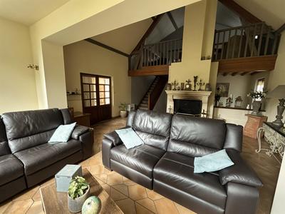 Villa - 187 m² - 7 pièces