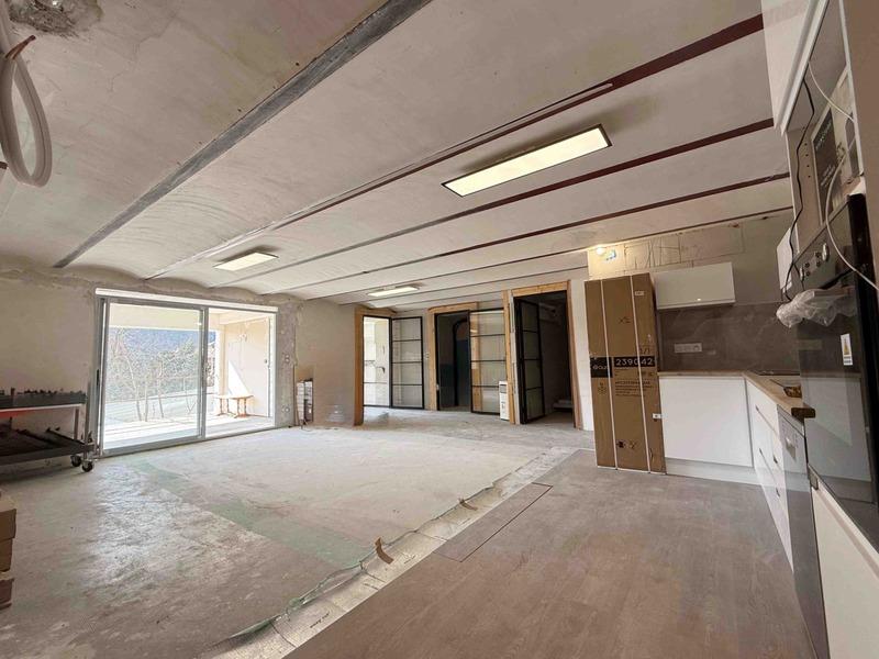 Appartement - 81 m² - 3 pièces