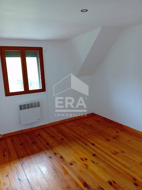 Maison - 81 m² - 5 pièces