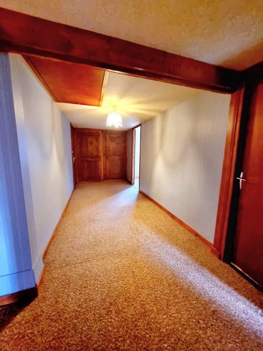 Demeure - 359 m² - 11 pièces