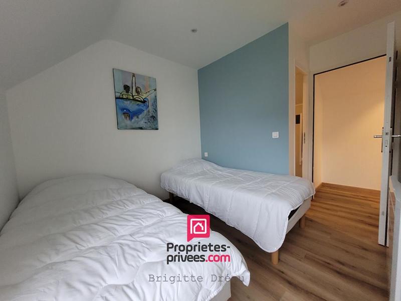 Maison - 96 m² - 5 pièces