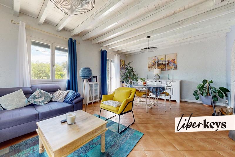 Maison - 180 m² - 5 pièces