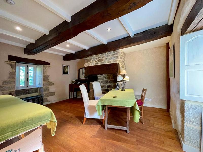 Demeure - 600 m² - 21 pièces