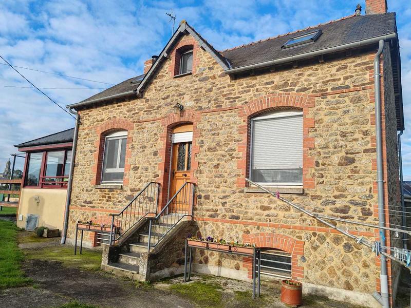 Maison - 85 m² - 5 pièces