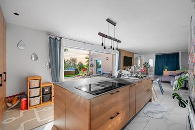 Villa - 190 m² - 7 pièces