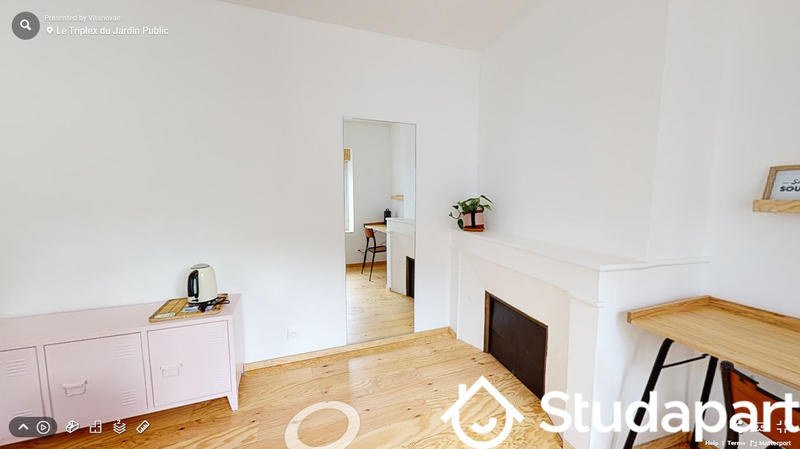 Chambre - 130 m² - 1 pièce