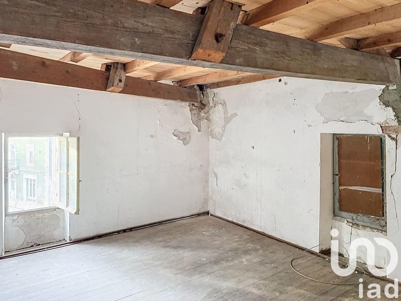 Maison de village - 240 m² - 17 pièces