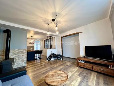 Maison - 120 m² - 5 pièces