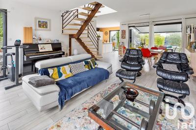 Maison de maîtres - 212 m² - 7 pièces