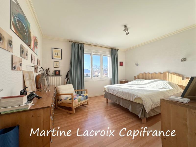 Maison - 135 m² - 6 pièces