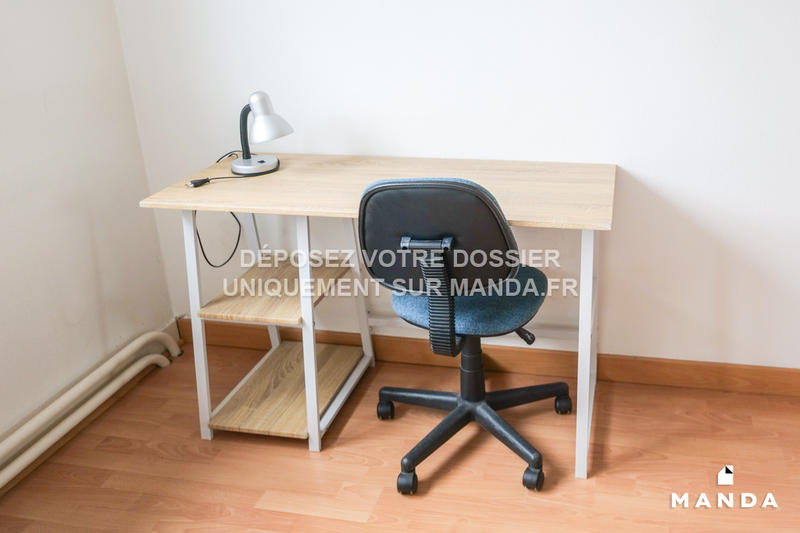 Chambre - 10 m² - 5 pièces