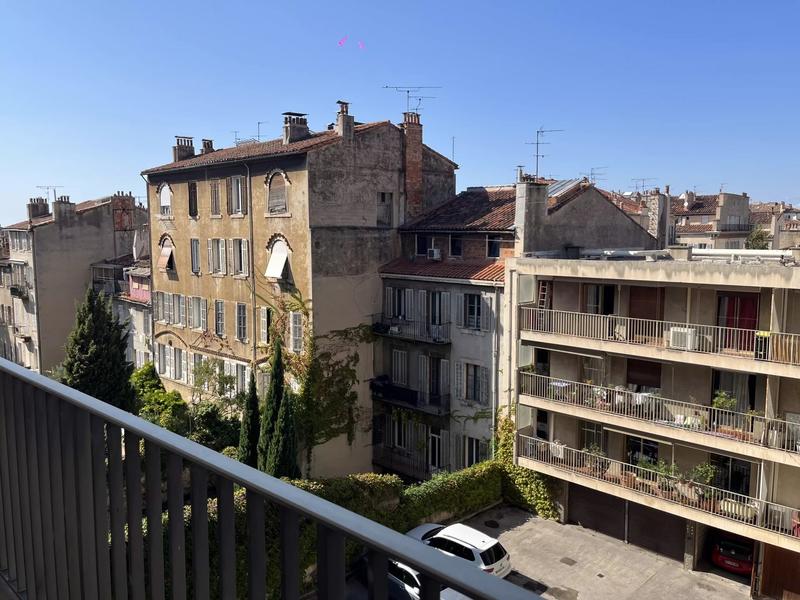 Appartement - 88 m² - 4 pièces