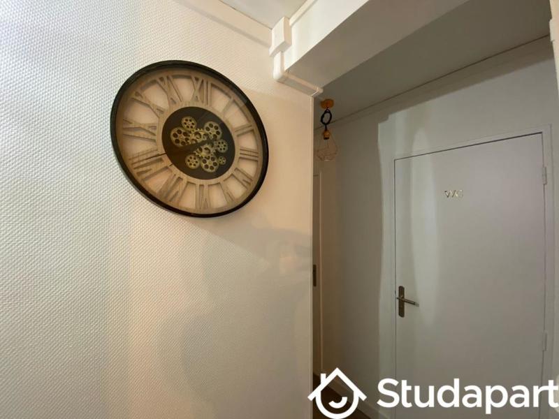 Chambre - 13 m² - 1 pièce