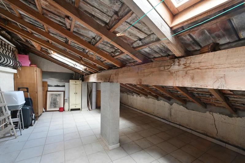 Appartement - 220 m² - 5 pièces