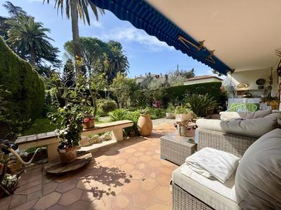 Appartement - 100 m² - 3 pièces