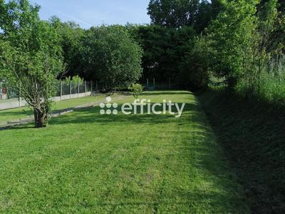 Maison - 80 m² - 5 pièces