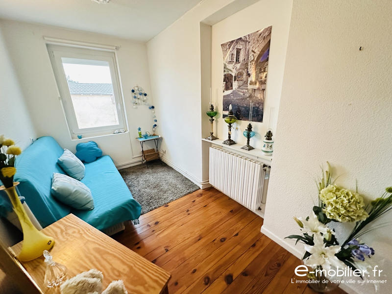 Maison traditionnelle - 145 m² - 5 pièces