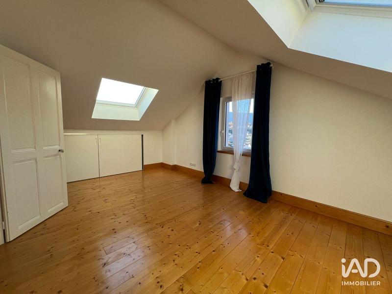 Maison - 155 m² - 5 pièces