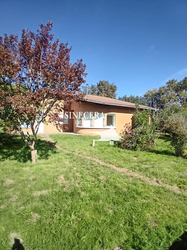 Maison - 180 m² - 5 pièces