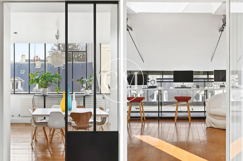 Loft - 229 m² - 7 pièces