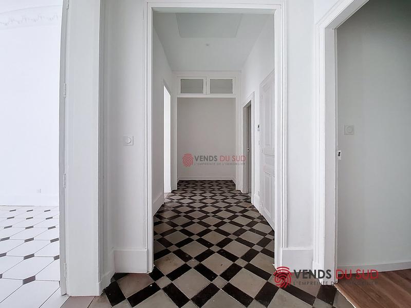 Appartement - 98 m² - 3 pièces