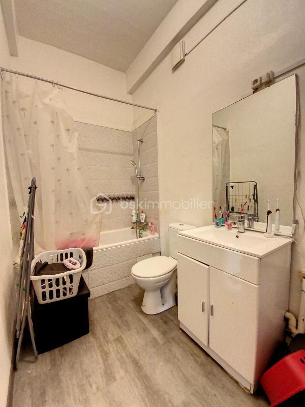 Immeuble - 132 m² - 6 pièces