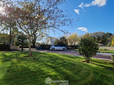 Maison - 168 m² - 6 pièces