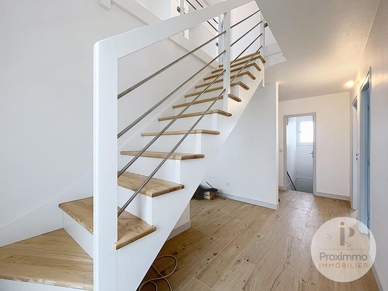 Maison - 115 m² - 5 pièces