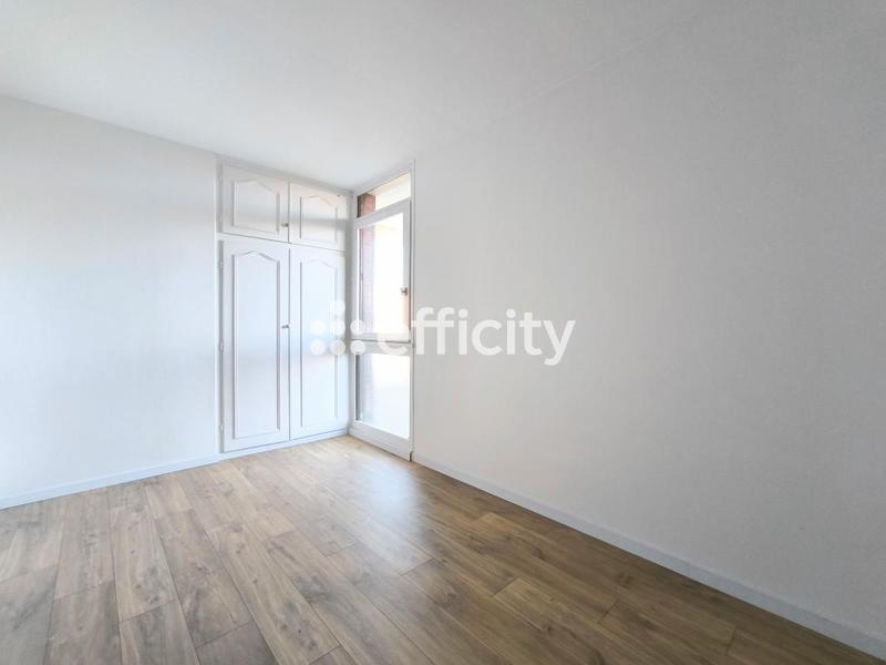 Appartement - 72 m² - 4 pièces