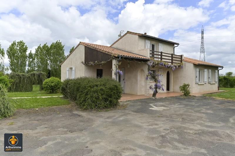 Maison - 135 m² - 6 pièces