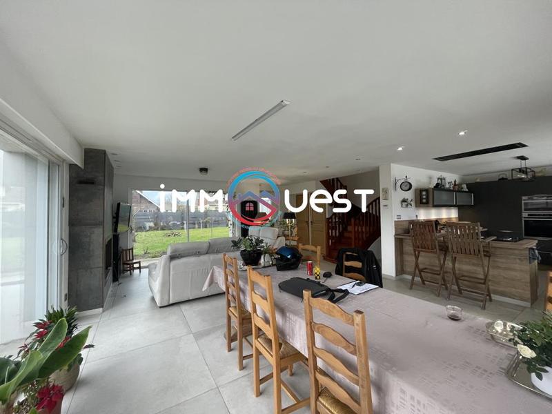 Maison - 160 m² - 4 pièces